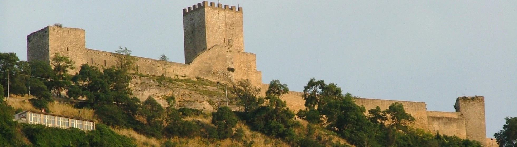 Castello di Lombardia Veduta del Castello di Lombardia